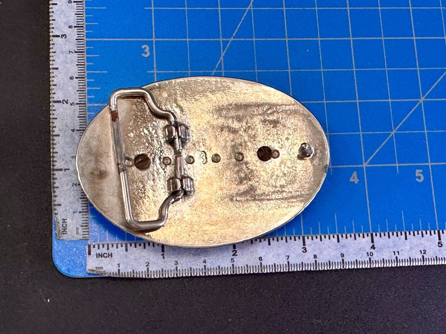 Vintage cabochon cab stone centerpiece on western silver tone belt buckle