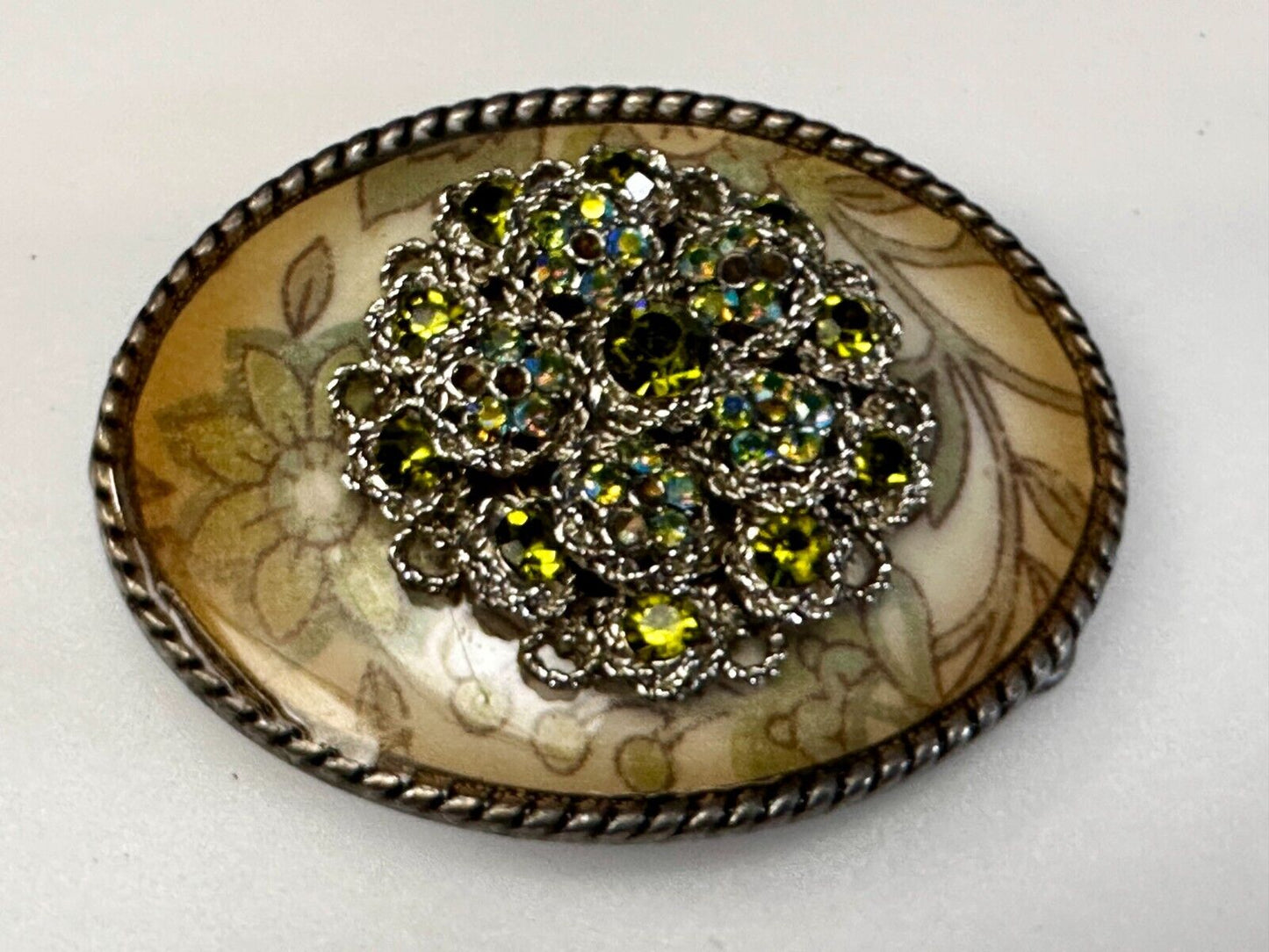 Beautiful Chunky Centerpiece Flower Pattern Rhinestone Accented IVAN Belt Buckle