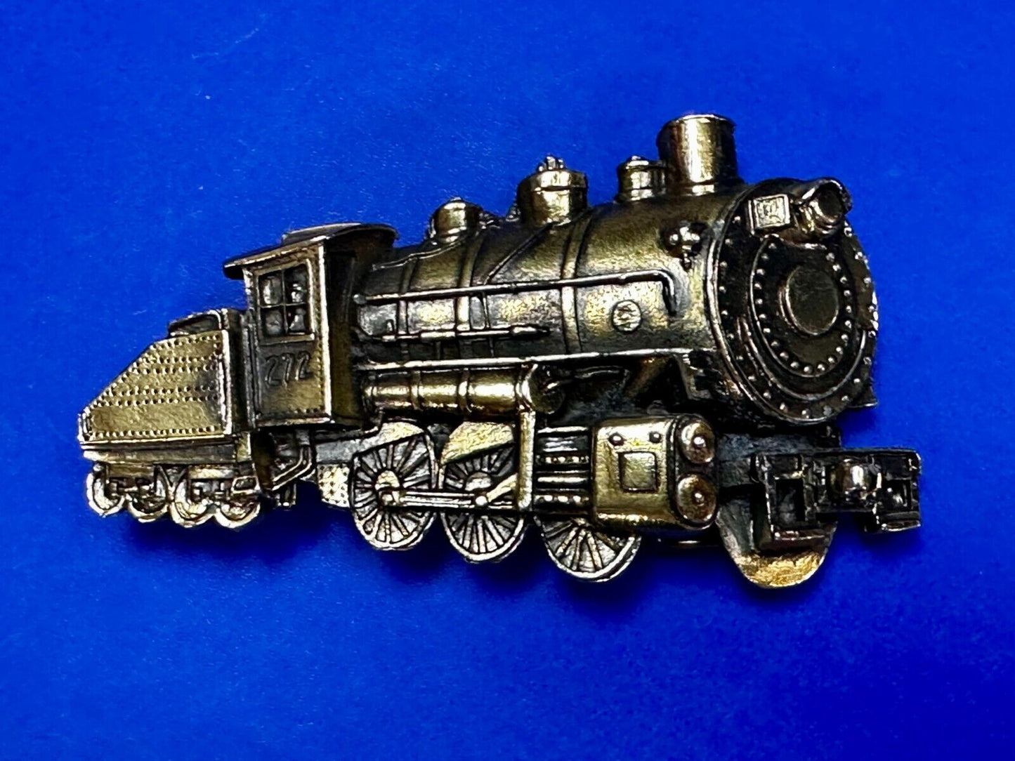 272 Train Locomotive RailRoad Vintage 1980 - The Great American Belt Buckle Co