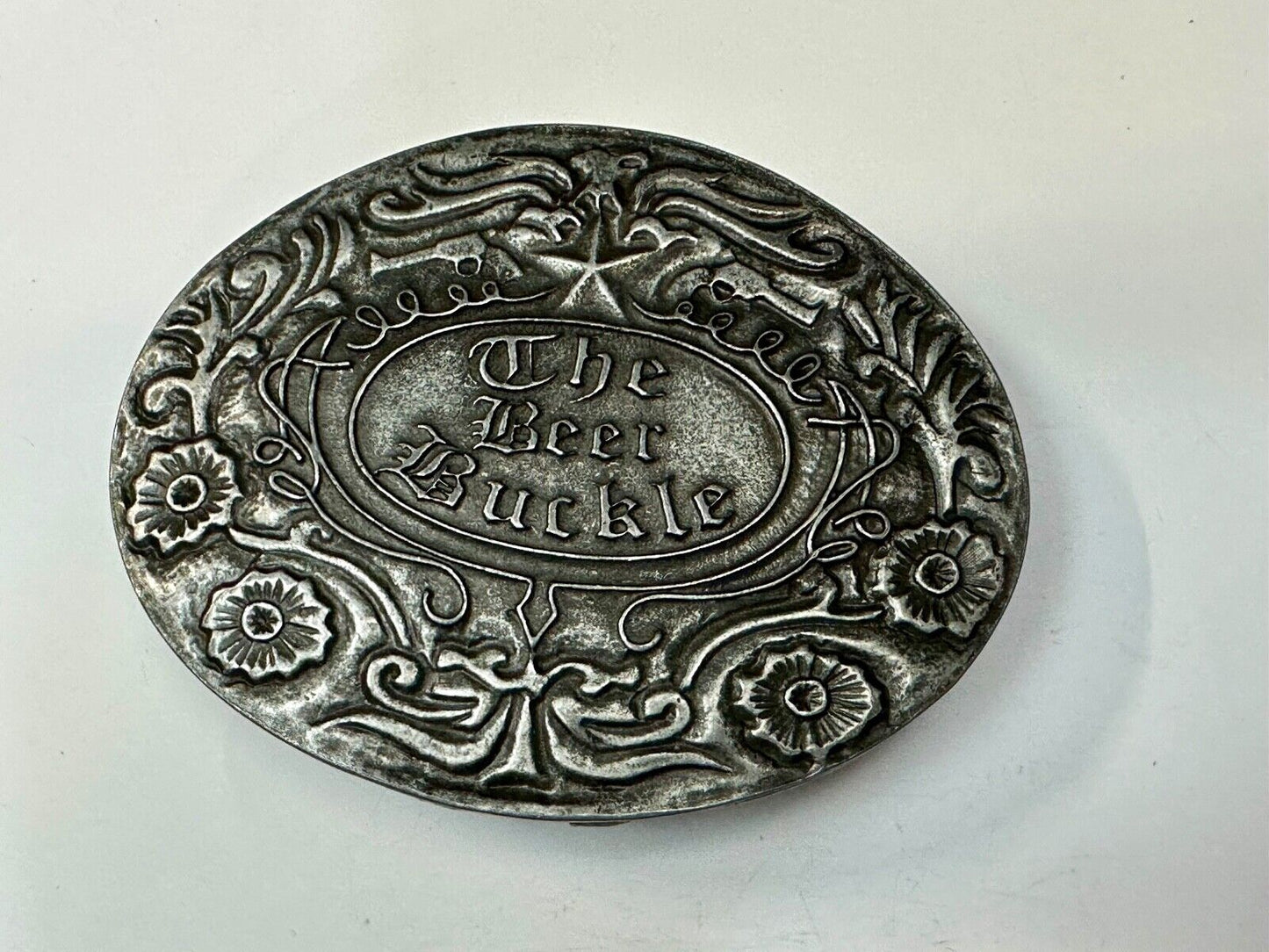 Bev Buckle The Beer Buckle Beverage Can Holder USA made Belt Buckle