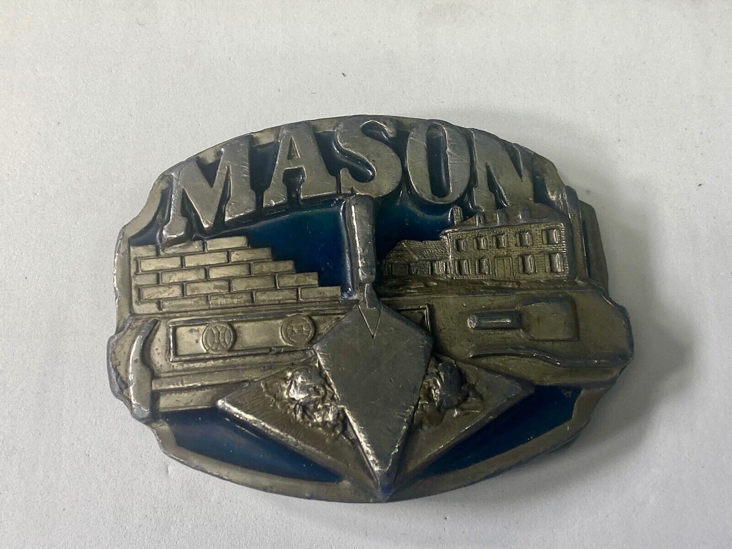 Vintage 1988 Brick Wall Masons Construction Career Job Profession Belt Buckle