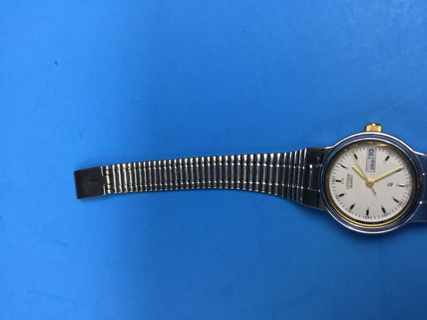 Vintage Citizen Cq Quartz Day Date 6000 Watchsilver Gold Mesh Ladies Women's