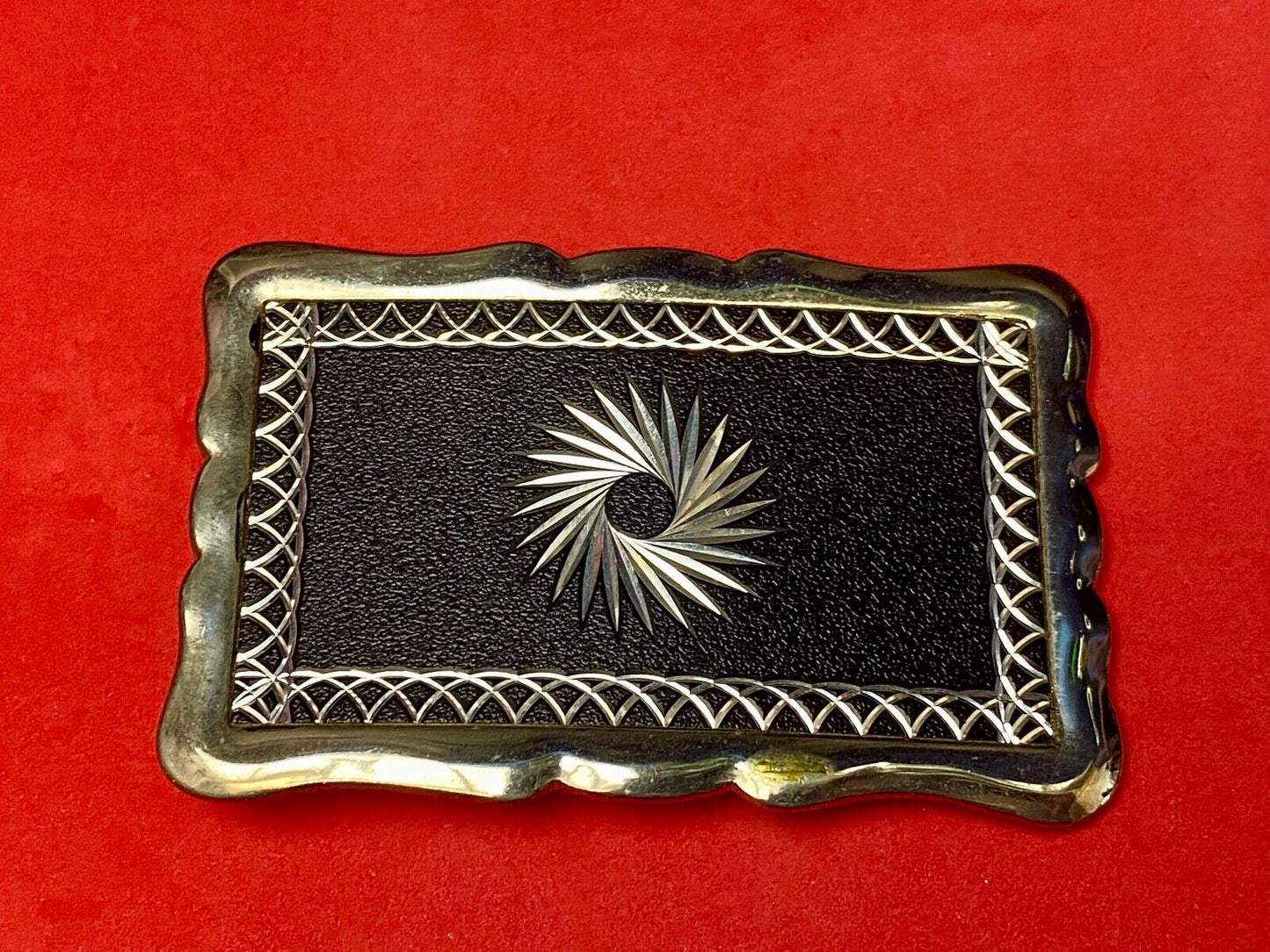 Vintage Etched Star Swirl Burst Pattern Western Black & Silver Belt Buckle