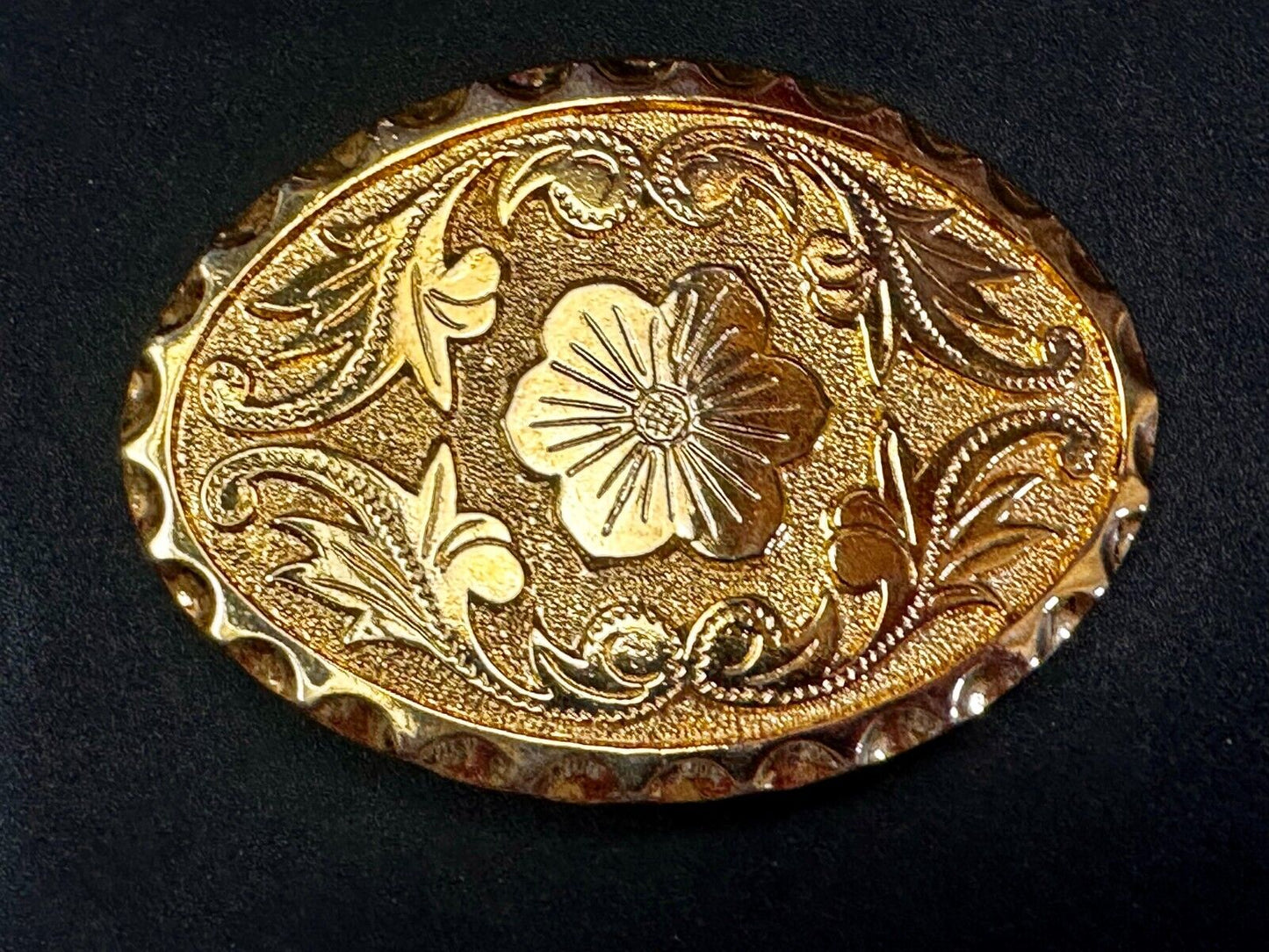 Vintage Etched Flower Floral Theme Western Oval Gold Tone Belt Buckle