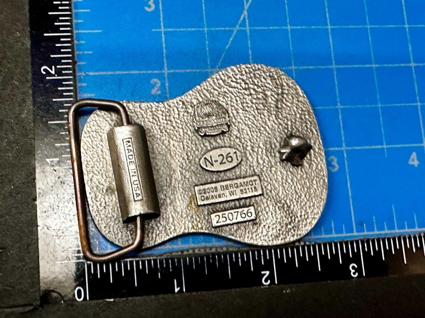 Acoustic Guitar Body Shaped Music Realistic Brown Bergamot N-261 Belt Buckle