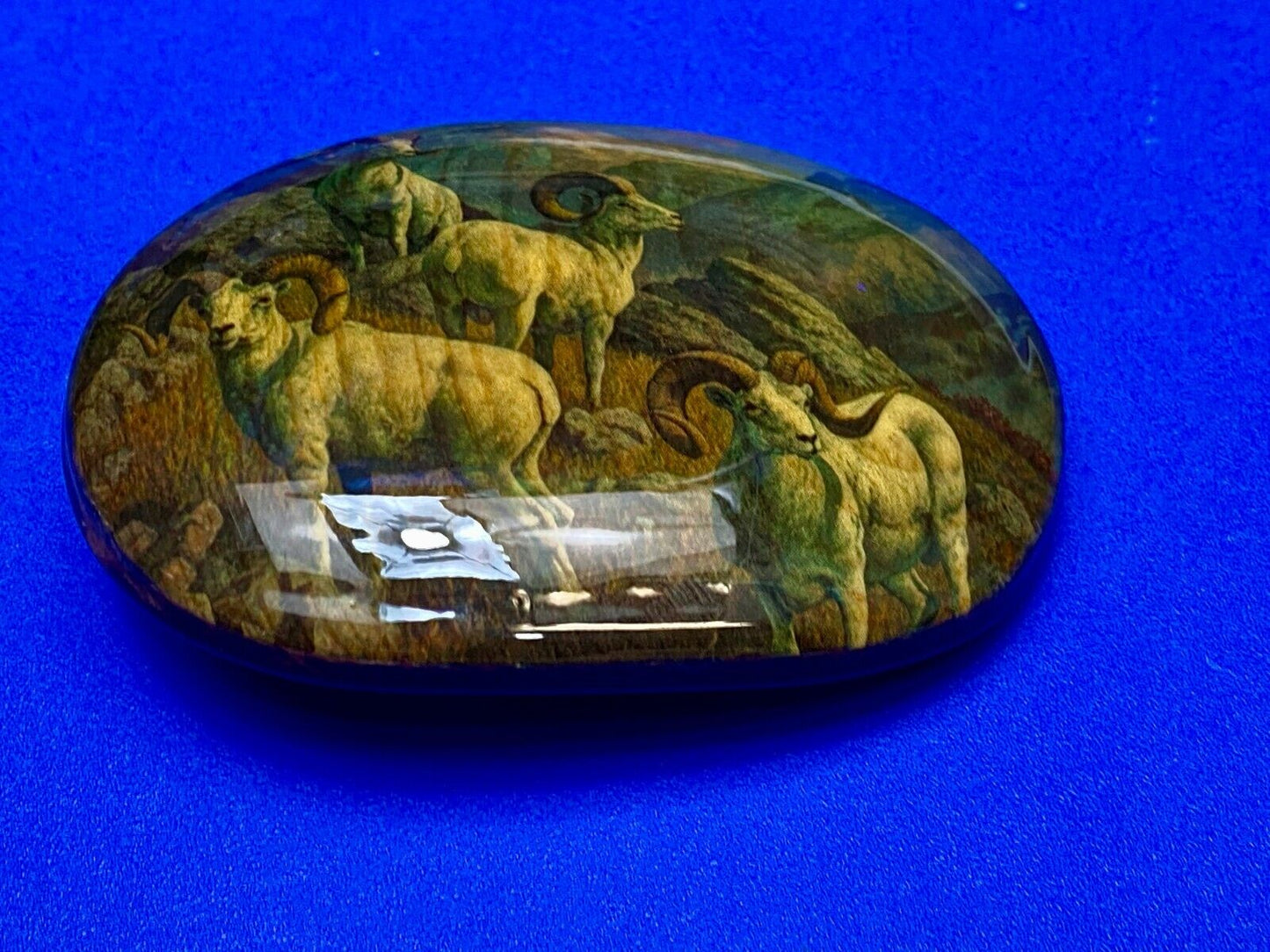 Beautiful Artisan Three Goats Painting Art Work On Wooden Belt Buckle