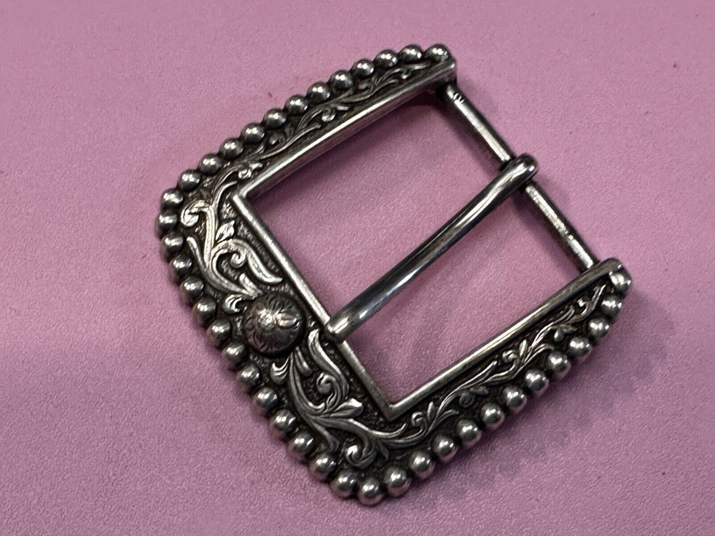Ariat 2011 Ranger Style Detailed Flower Swirl Rope Outlined Belt Buckle