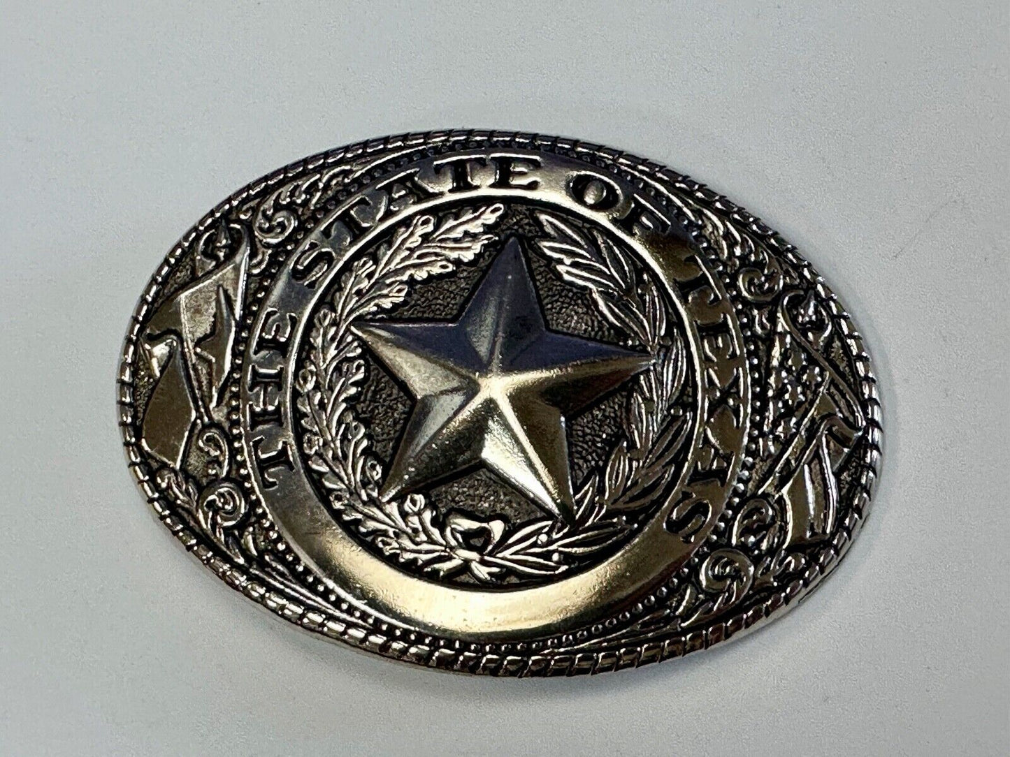 The great state of TEXAS - Tx Star Flag - Silver tone NOS belt buckle
