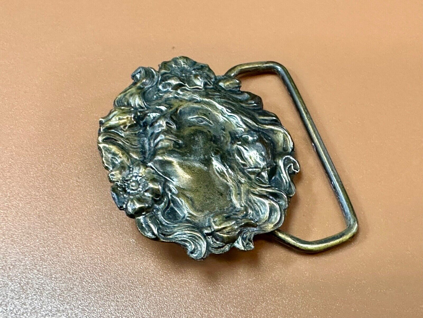Beautiful Women's Cameo - vintage Lewis belt buckle