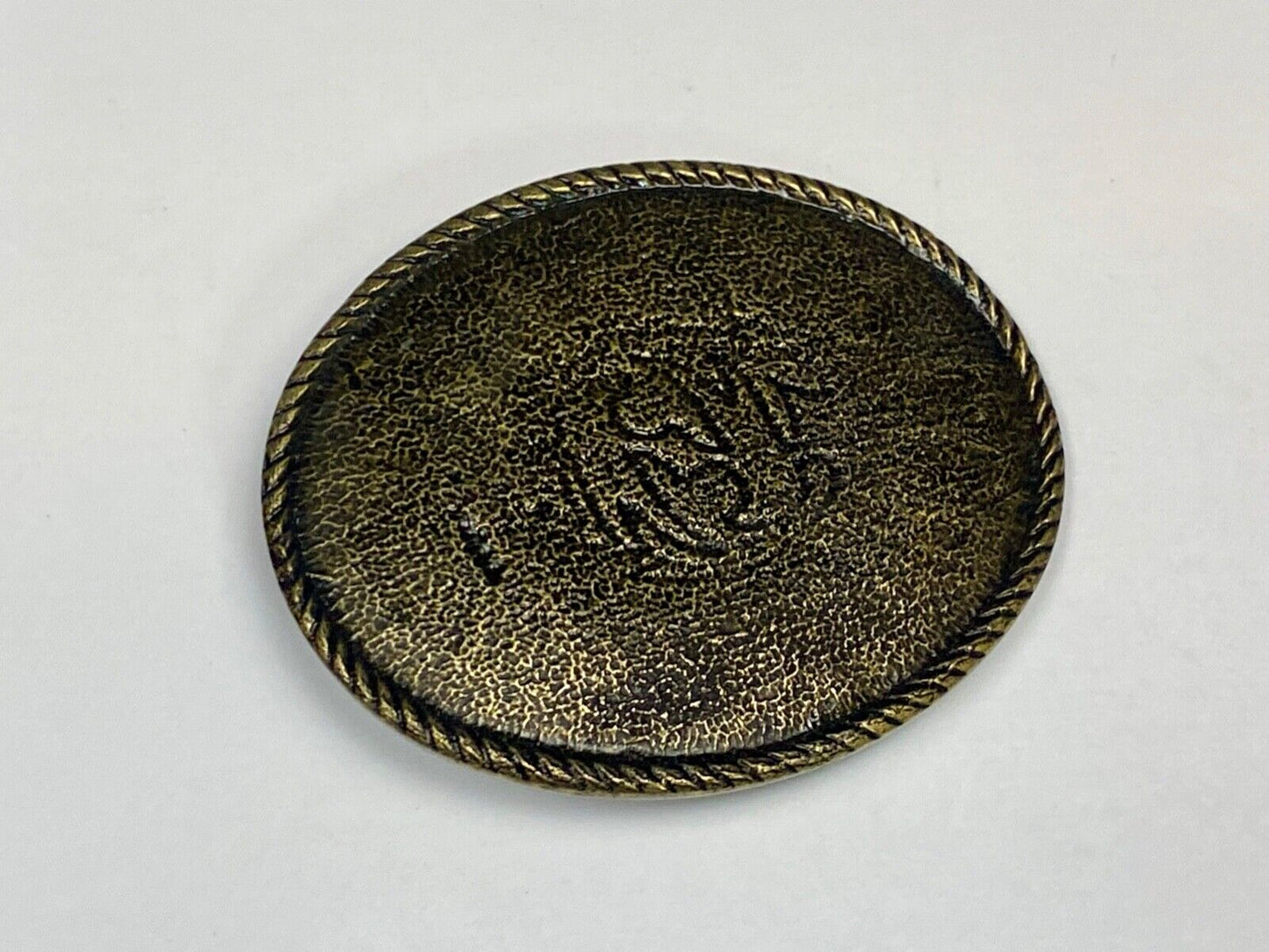 Unknown Markings On Brass Tone Rope Boarder Belt Buckle - Project?