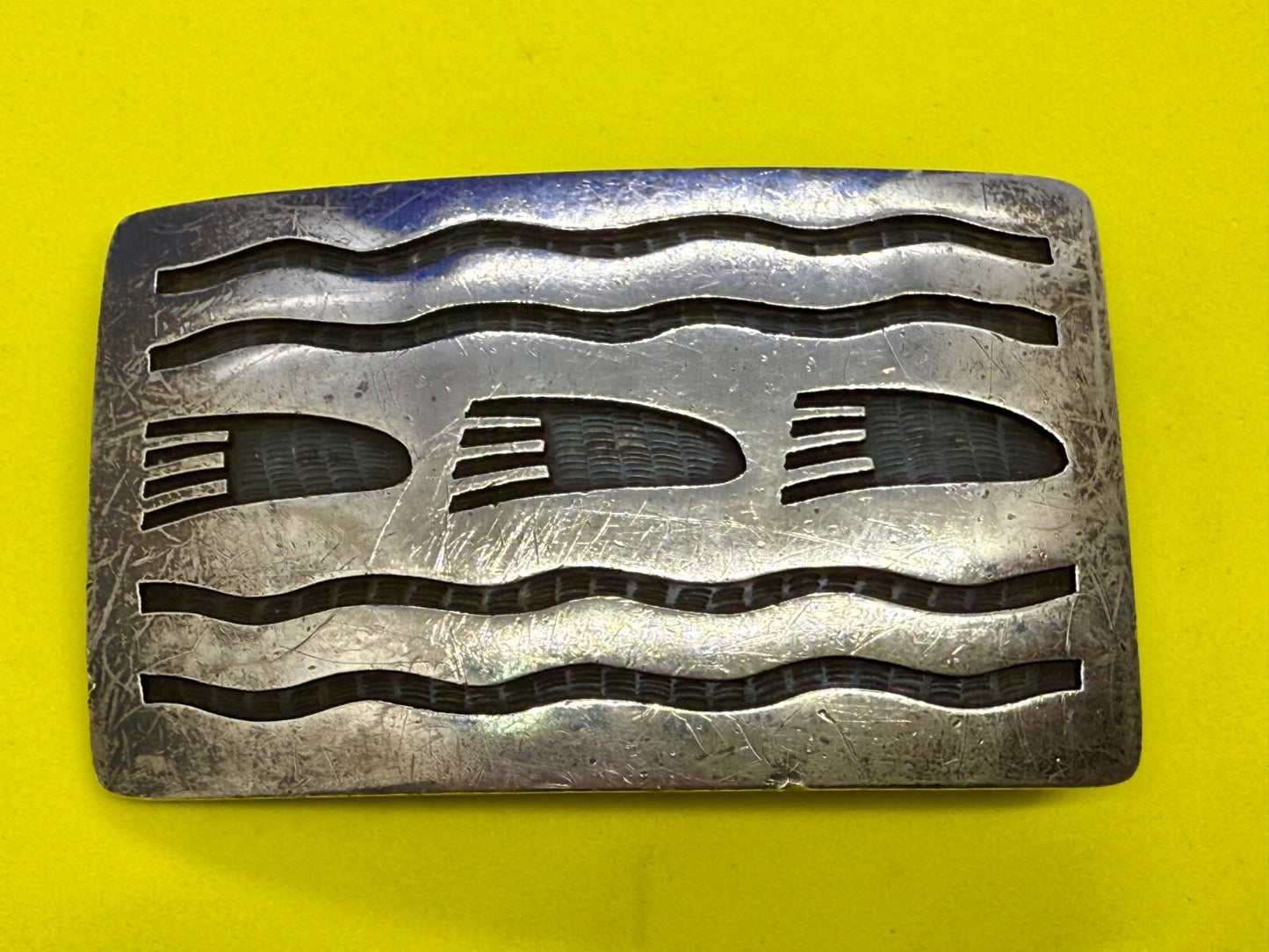 Bear Paw Print Native American Indian Art Pattern Belt Buckle - See Makers Marks