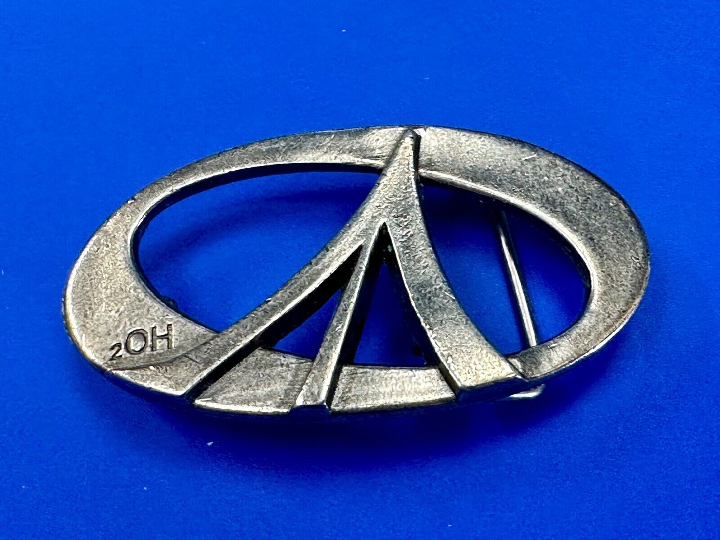 2OH Peace love & Rock & Roll gold color belt buckle