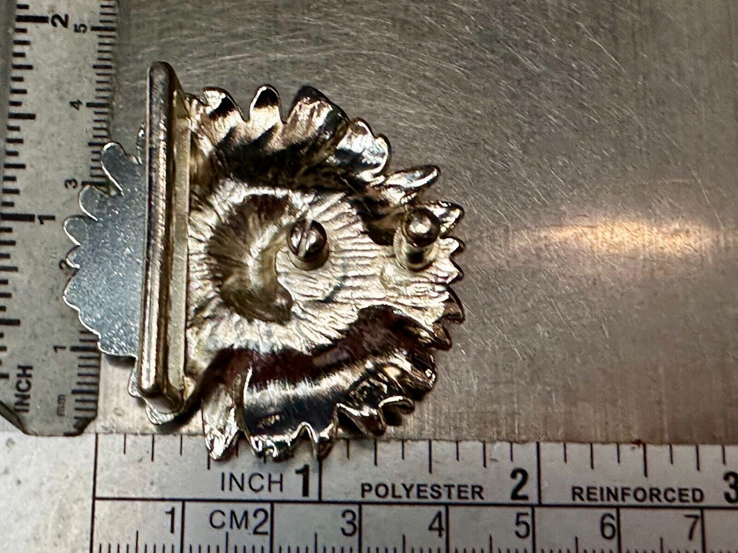 Beautiful Sunflower Small Cutout Figural Silver Tone Vintage Belt Buckle