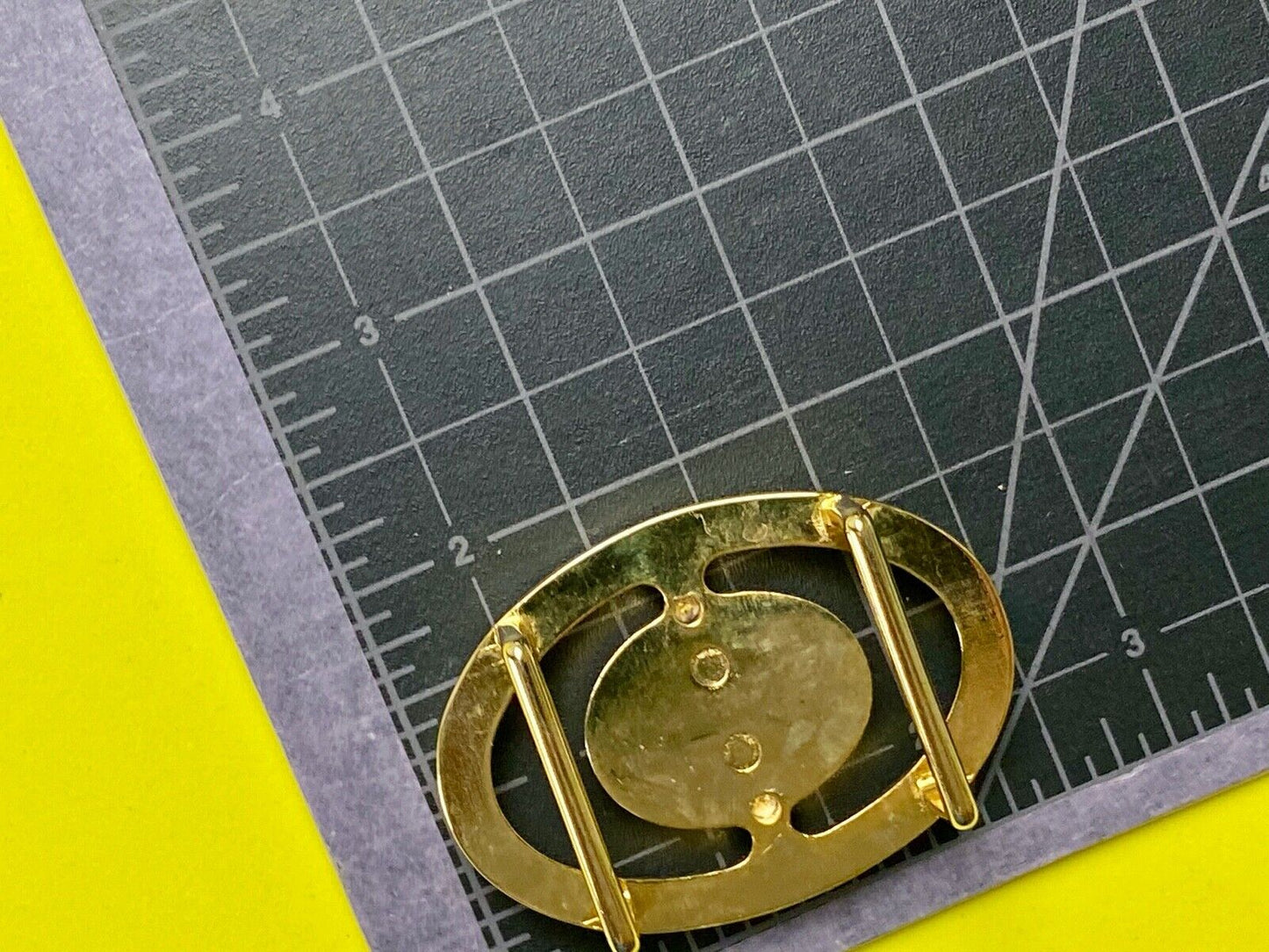 Vintage Beautiful stone centerpiece in brass belt buckle