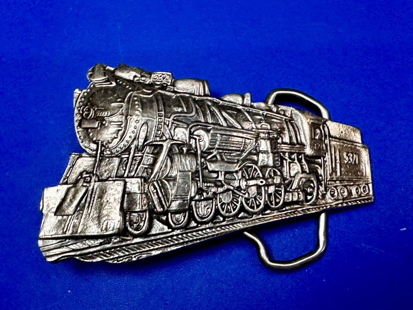 Train Locomotive Steam Engine RR RailRoad Vintage Figural Belt Buckle No. 2055