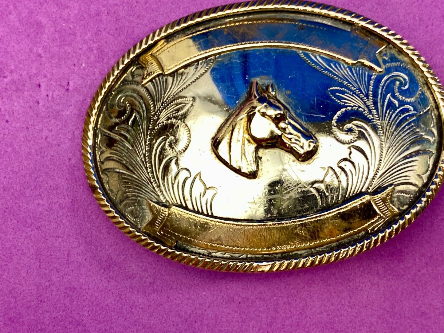Beautiful Belt Buckle - Horse head bust made of German Silver with award scroll