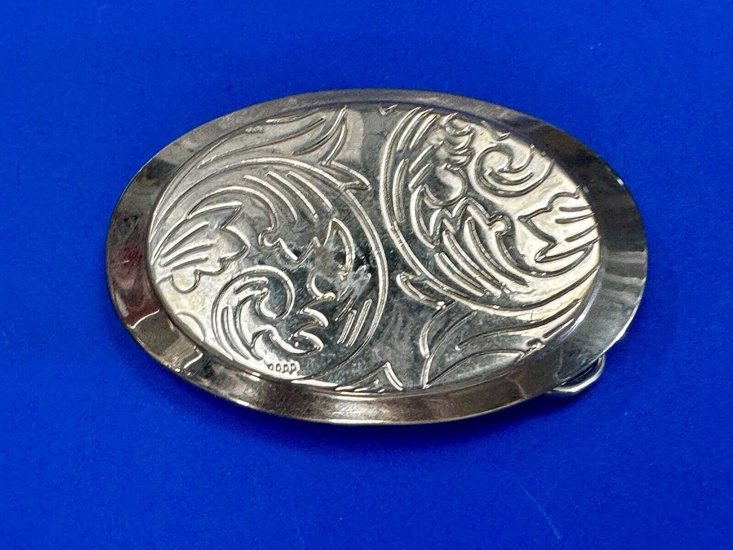 Vintage Engraved vintage western flower swirl design oval belt buckle