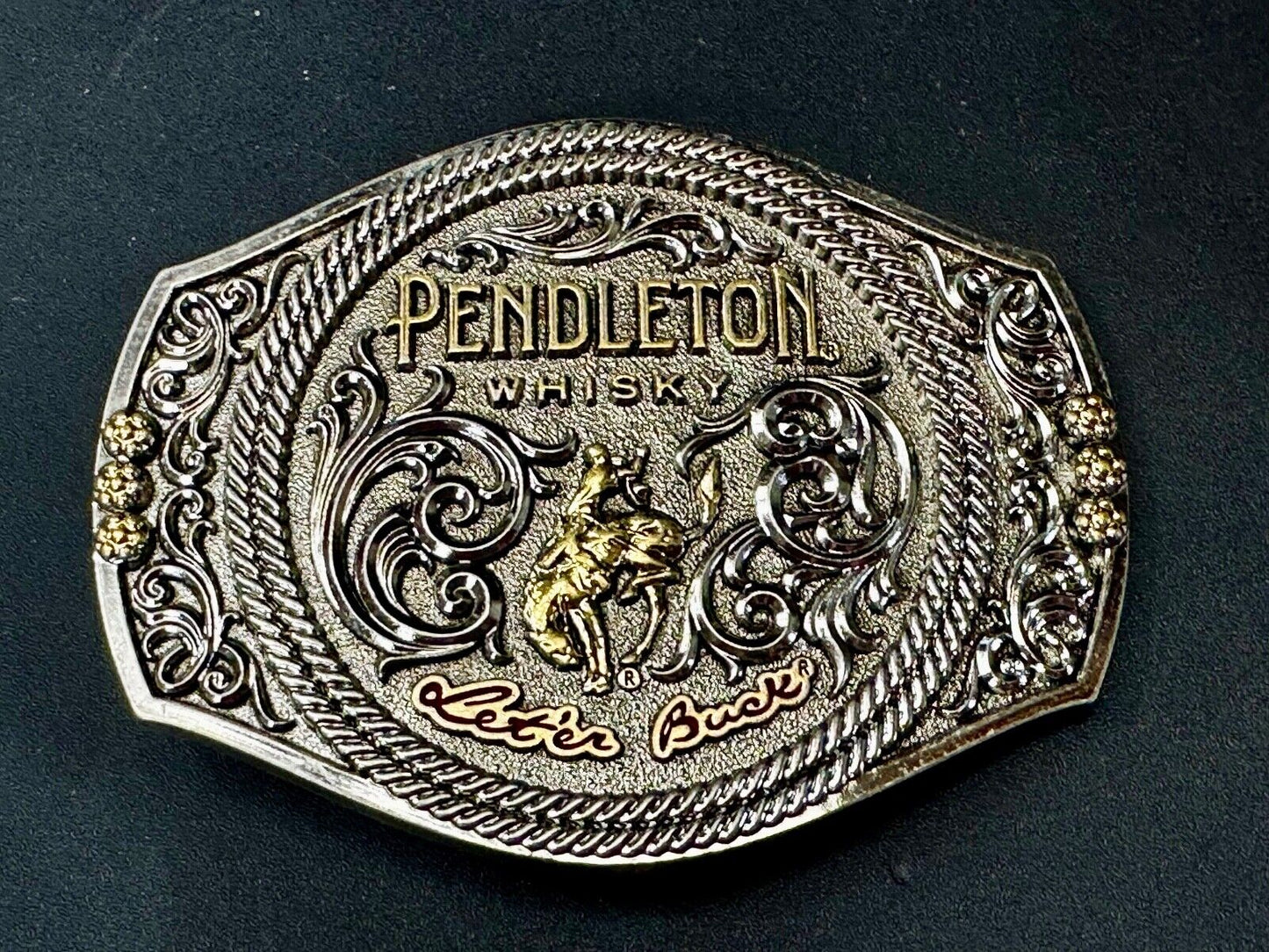 2021 PENDLETON Whisky Let'er Buck Rodeo Cowboys Montana Silversmiths Belt Buckle
