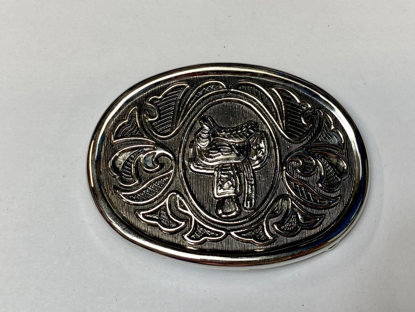 VINTAGE 1970s AVON **WESTERN HORSE SADDLE** OVAL SILVERTONE BELT BUCKLE