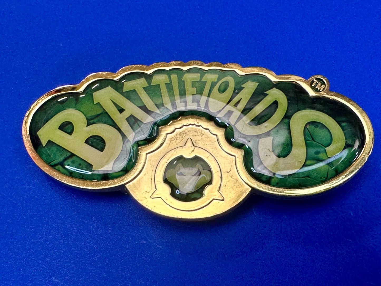 Battletoads June 2017 Loot Crate Gaming Exclusive Nes Gold Tone Belt Buckle