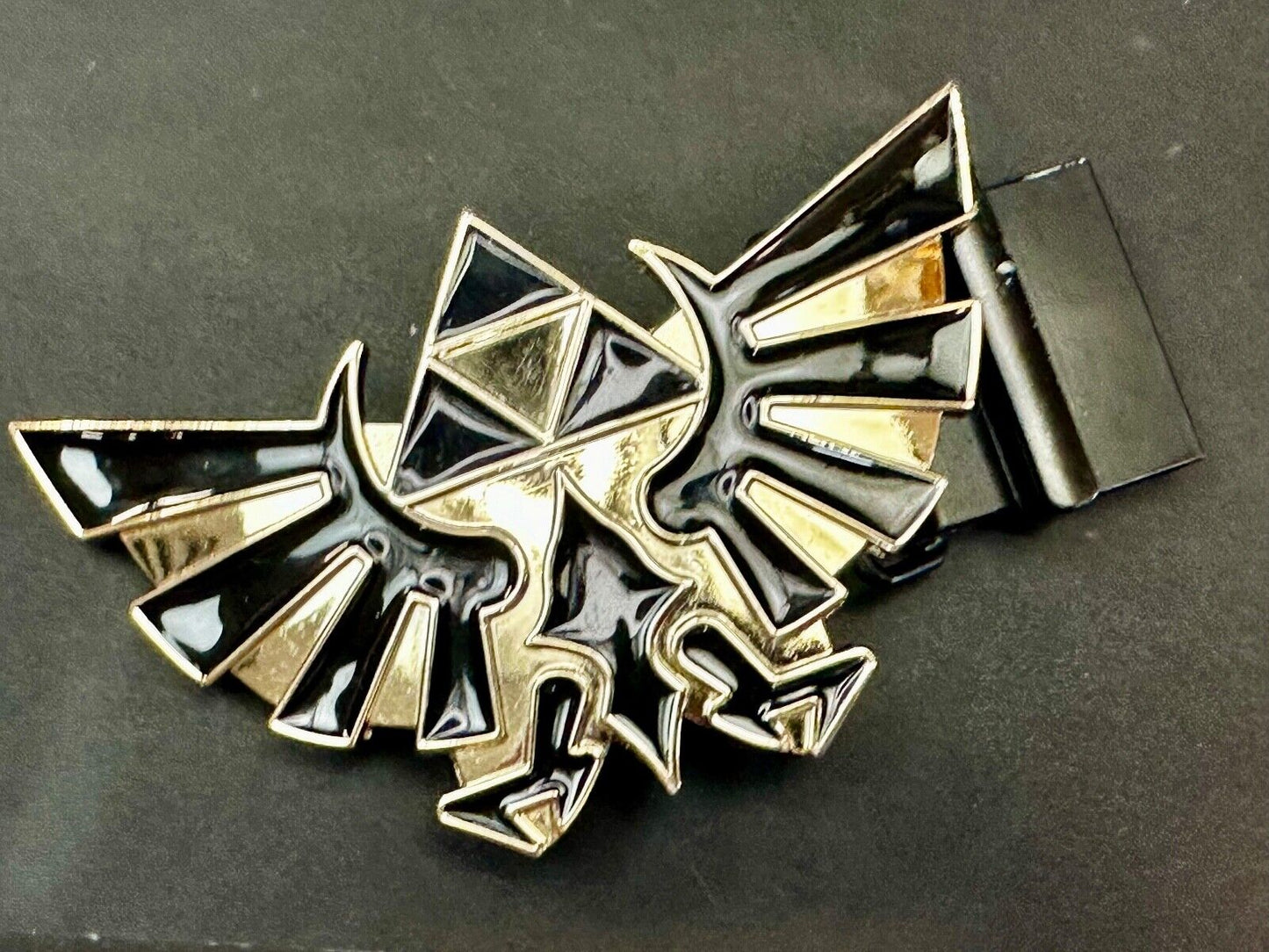The Legend Of Zelda Triforce Nintendo 2011 Belt Buckle with buckle extender
