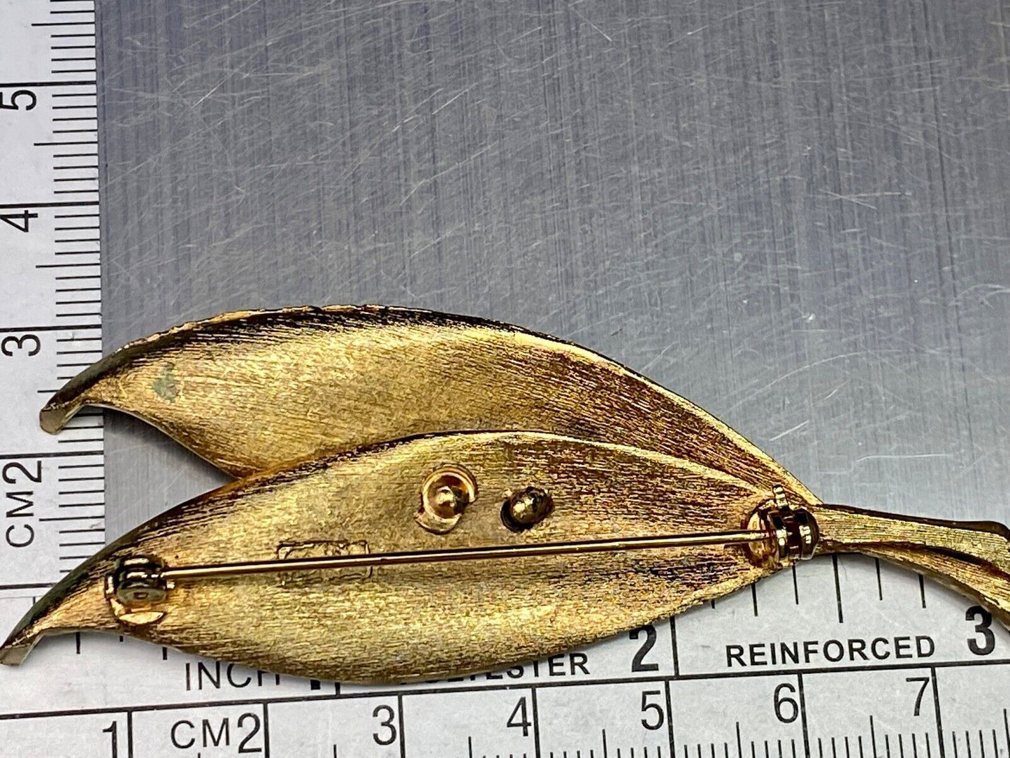 Unique Two Leaf Brushed And Etched Gold Tone Signed Quality Brooch Pin