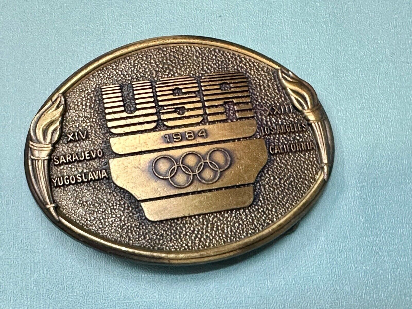 Vintage Los Angeles 1984 US USA Olympics Team belt buckle