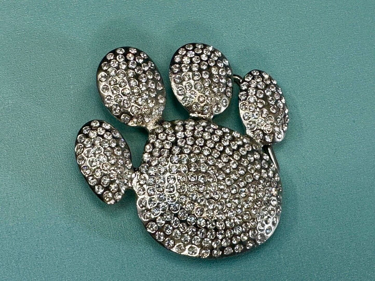 Bear Paw Print Silver Tone rhinestone covered belt buckle