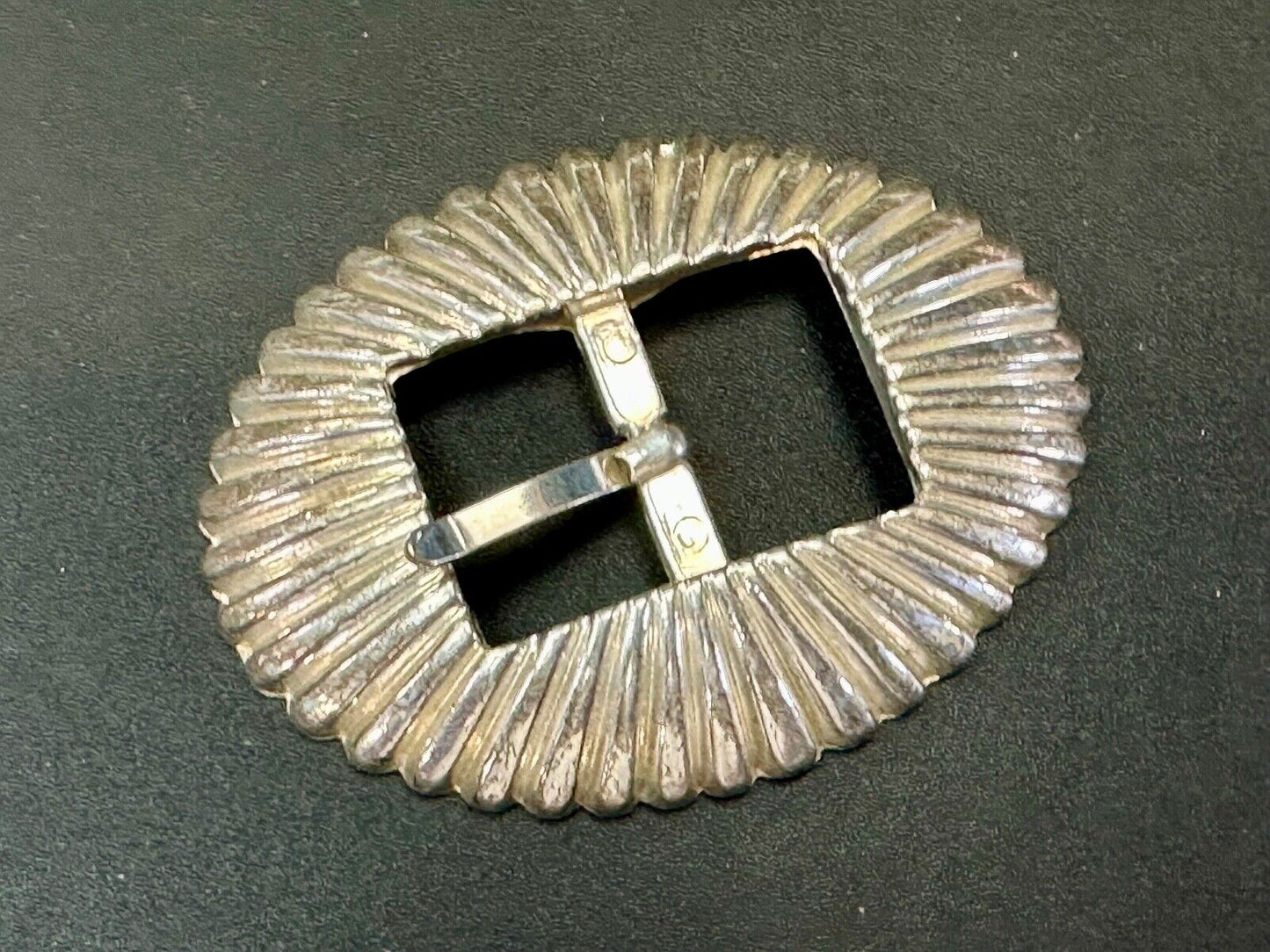 Taiwan SL marked oval center bar replacement belt buckle
