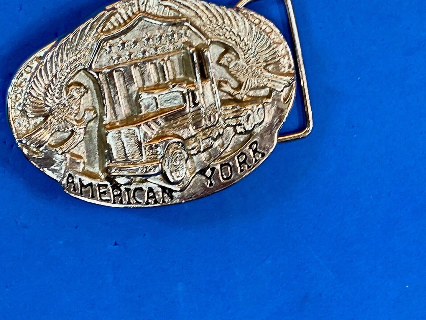 Vintage American Yorr Belt Buckle - Semi Tractor Truck Driver Big Rig 18 Wheeler