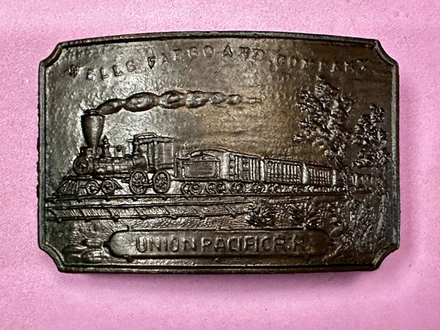 Union Pacific RR Wells Fargo & Co Train Steam Engine Locomotive Belt Buckle