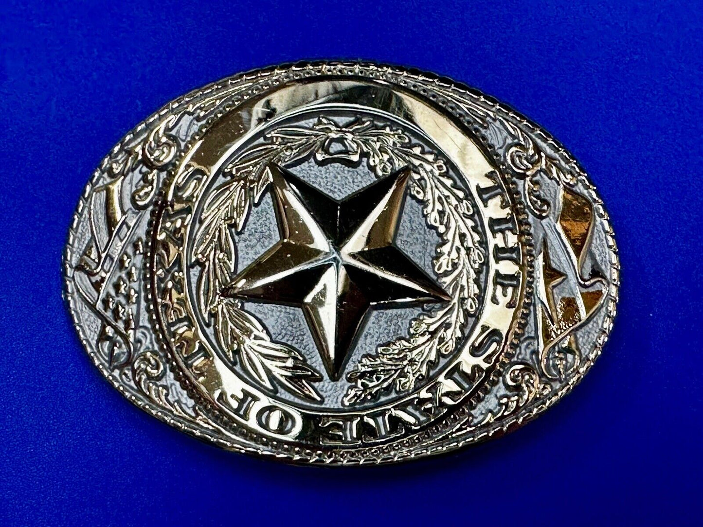 The Great State of Texas Star & Flag western Gold & White Color Belt Buckle