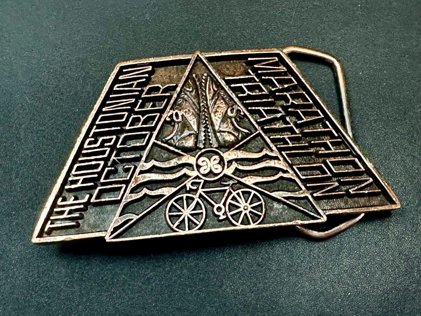 The Houstonian Marathon Trainer Texas Bike Race October Vintage 82 Belt Buckle