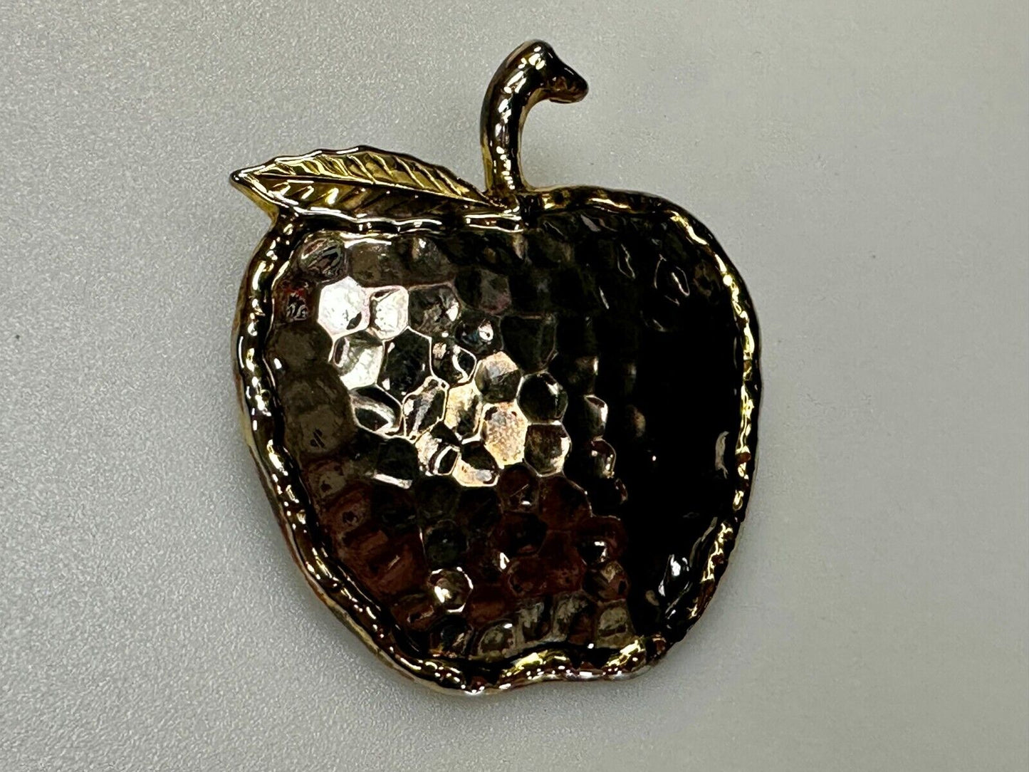Apple Fruit Shape Hammered Texture Silver Tone Brooch Pin Signed by Best