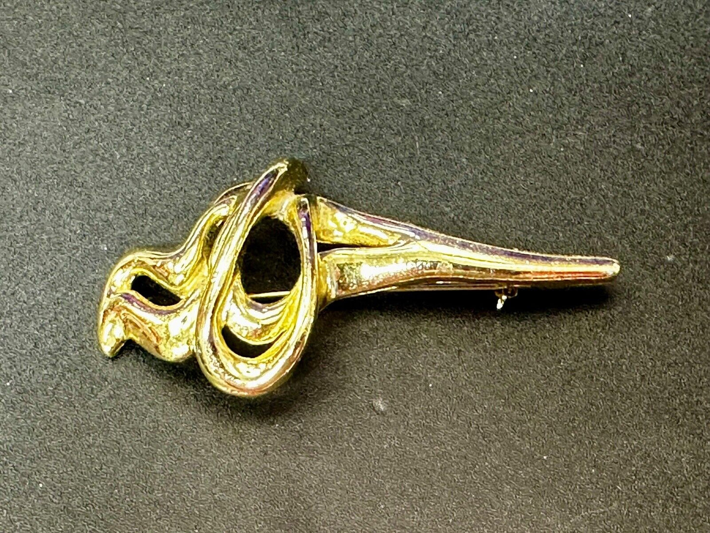 Swirl Abstract Unique Gold Tone Large 3" Vintage Brooch Pin Signed AJC