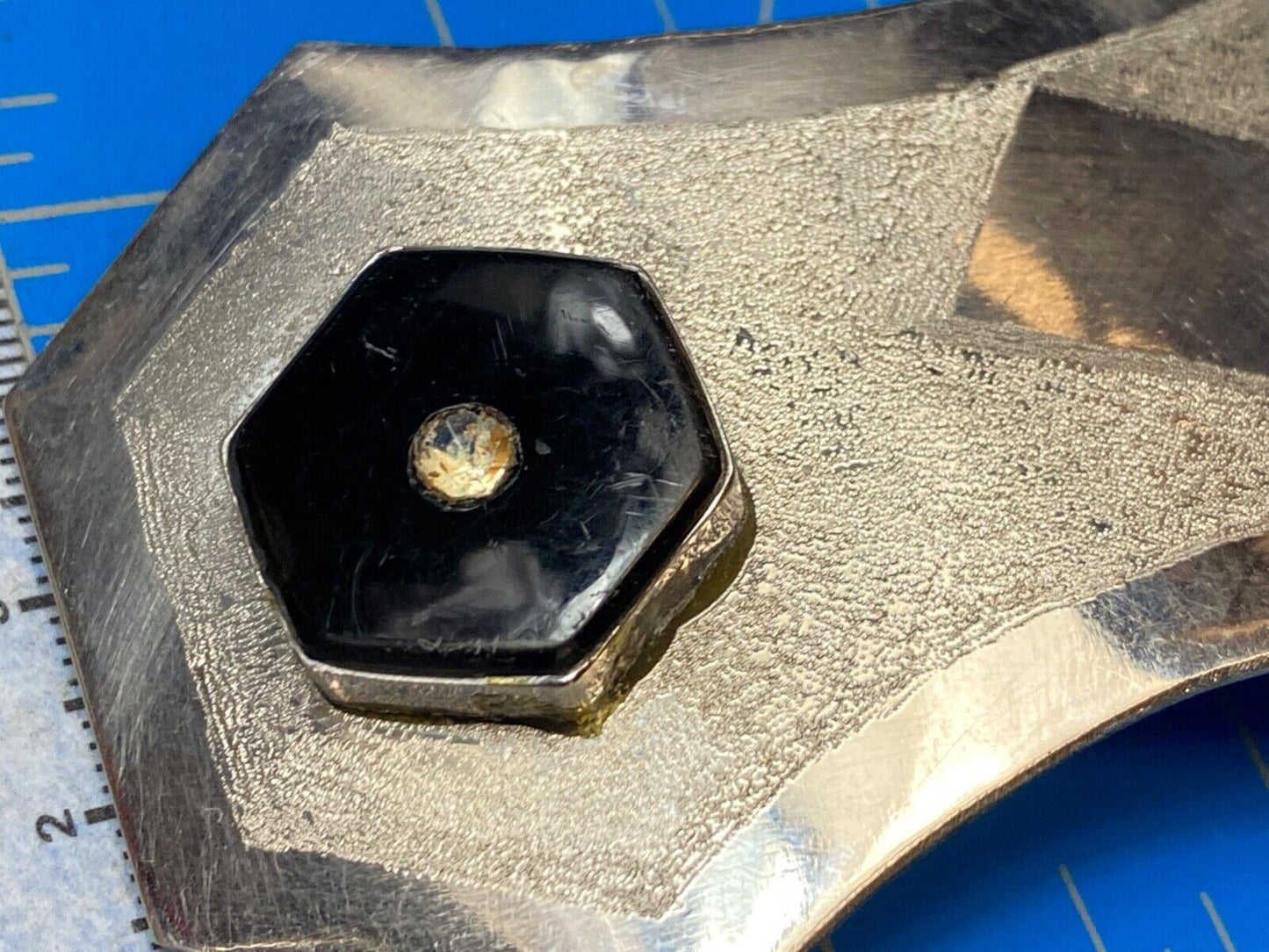 artisan silver color unique shaped unknown to me! belt buckle - space to engrave