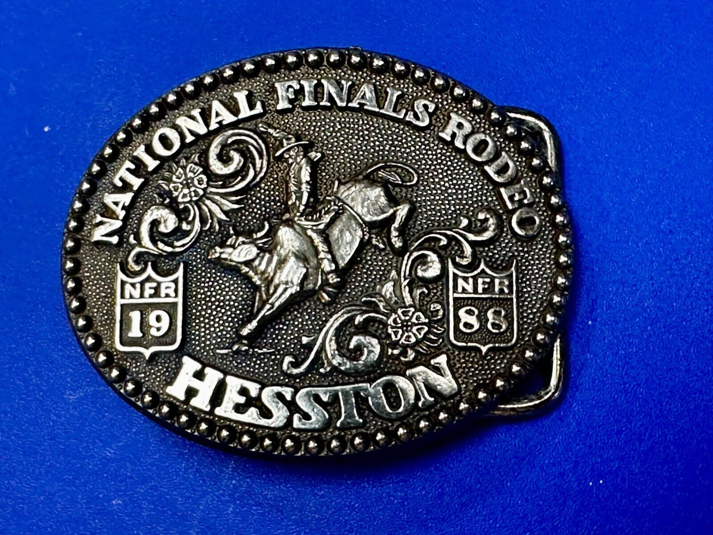 1986 Hesston National Finals Rodeo NFR Rodeo Cowboys NOS YOUTH SIZE Belt Buckle