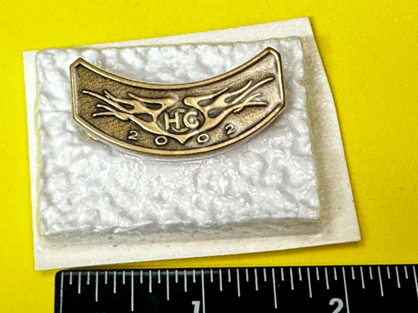 2002 Harley Davidson Owners Group HOG NOS Pin for Jacket or Vest