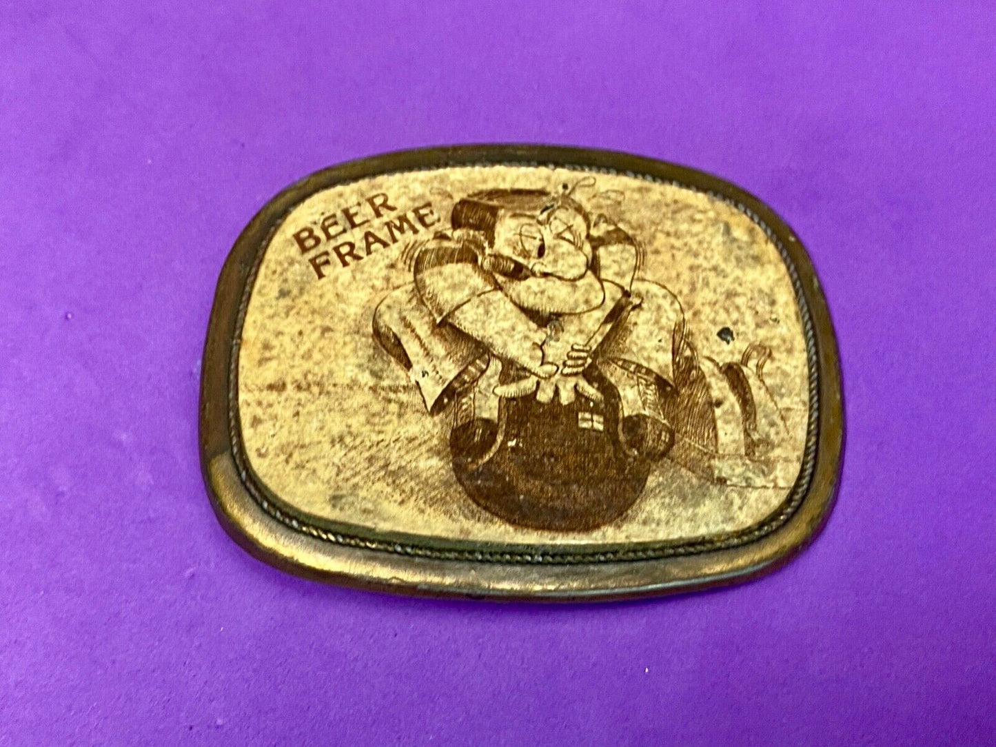 Beer Frame Bowling Novelty Cartoon Drawing Vintage Belt Buckle