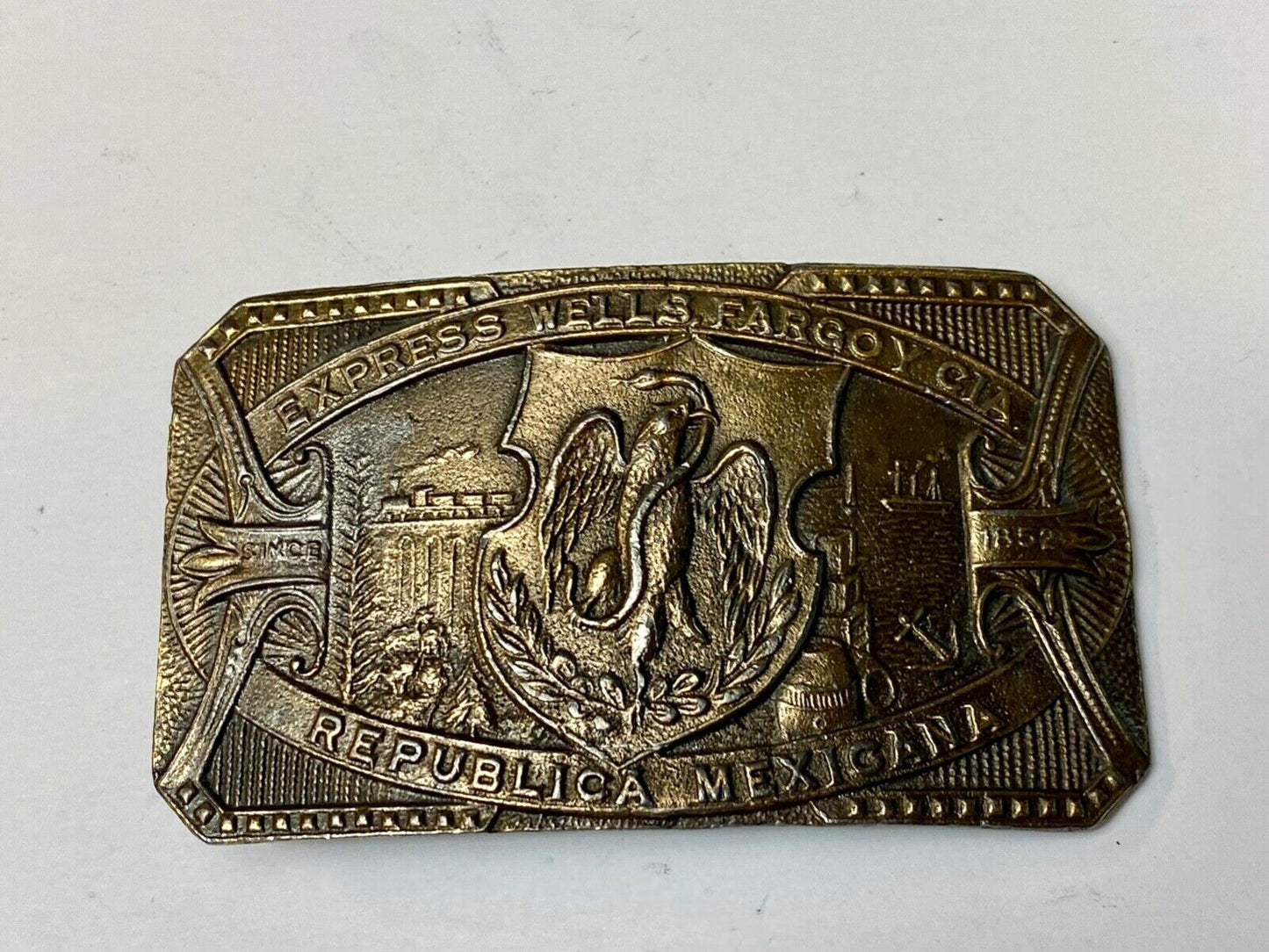 belt buckle wells