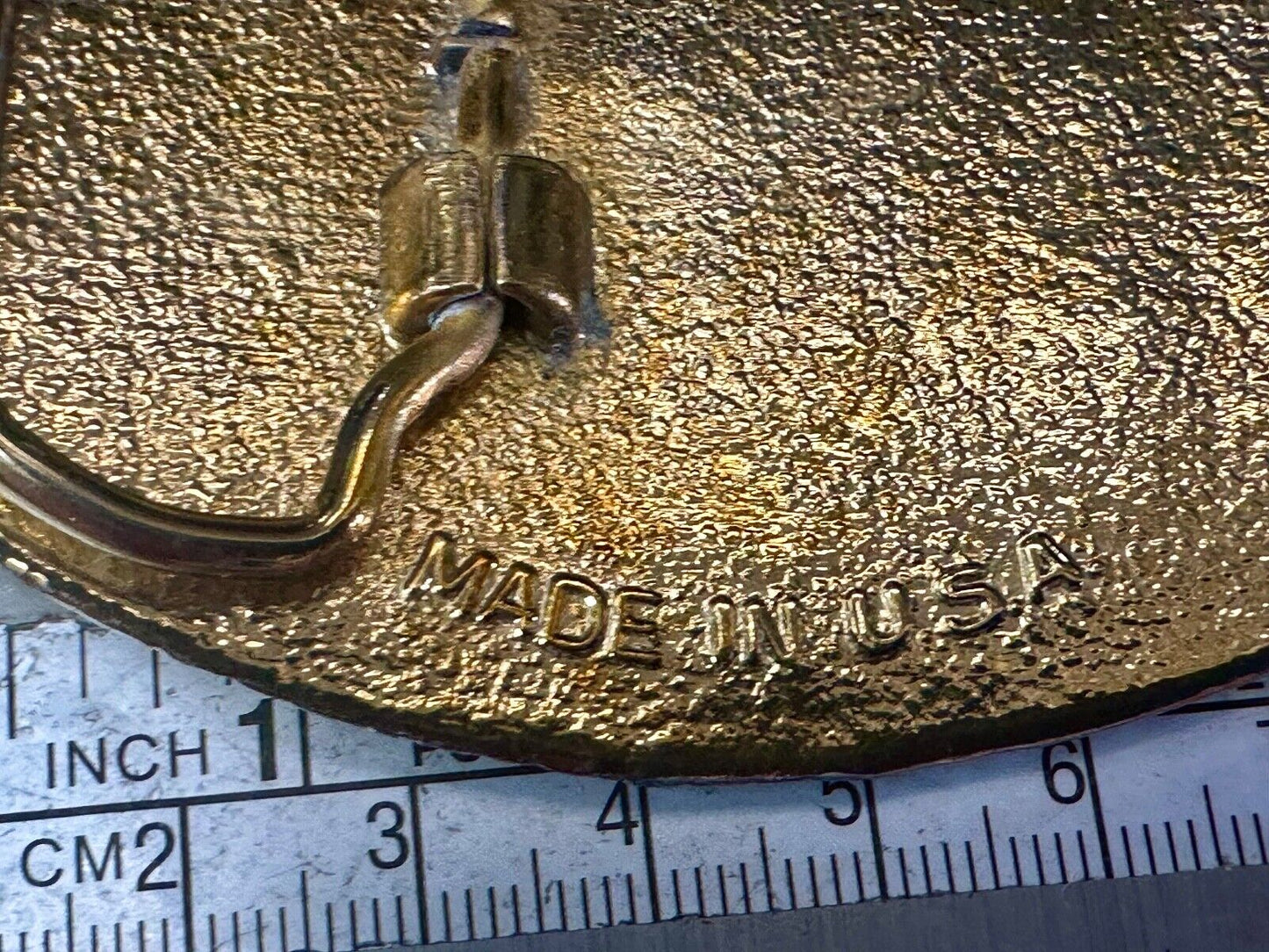 The Great State of Texas Star & Flag gold & black color western belt buckle