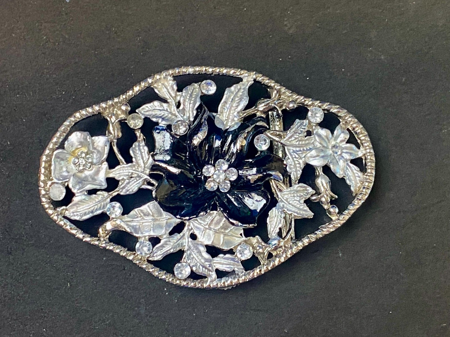 Vintage delicate See-Trough Rhinestone Accented Flower Floral Theme Belt Buckle