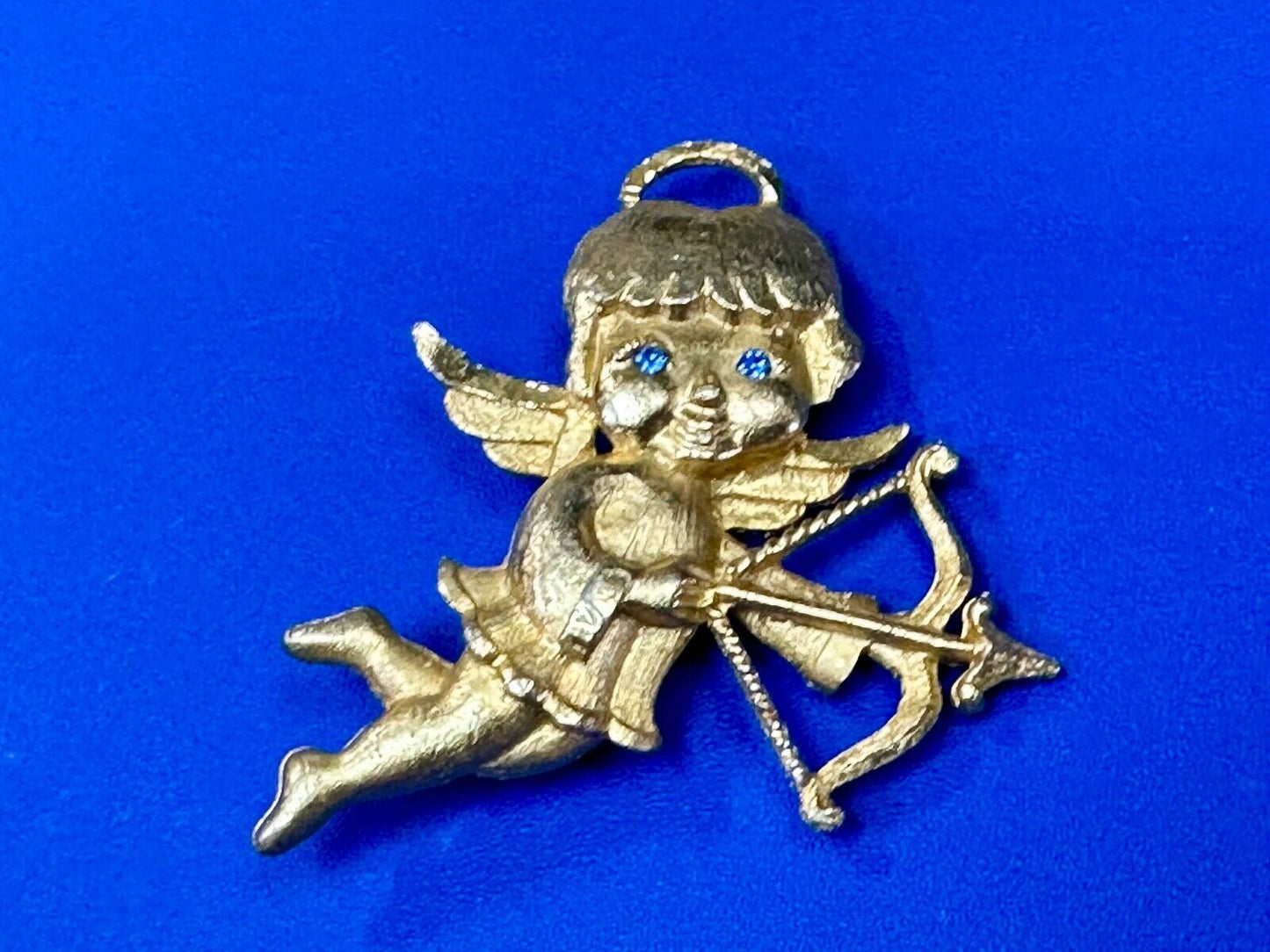 Adorable Angle Cupid w/ blue eyes! Love Arrows Mamselle signed brooch pin