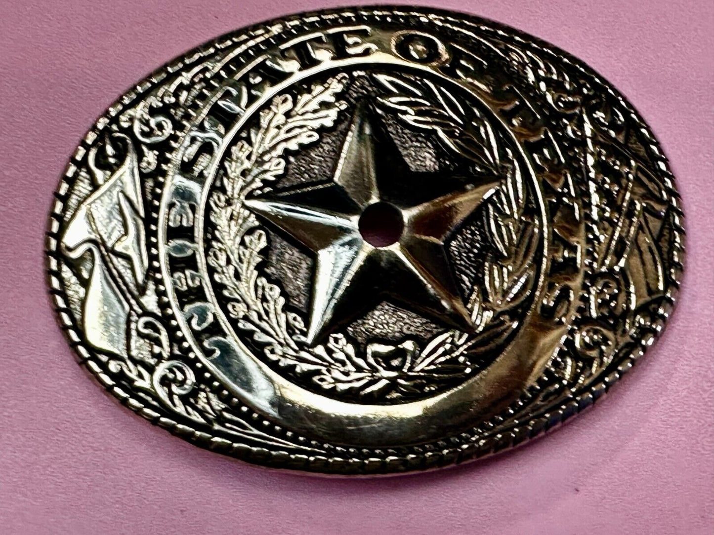 The Great State of Texas - Flag & Star Vintage Belt Buckle - LG HOLE IN CENTER