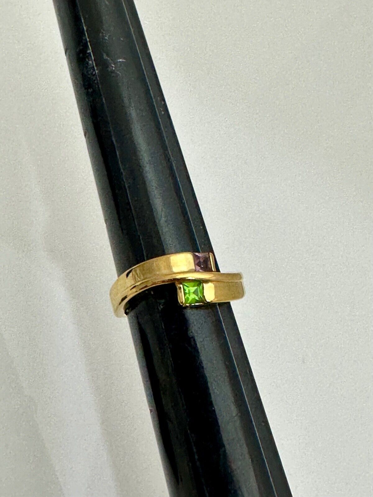 18K Gold Amethyst Peridot Princes Cut Channel Set Modern Wrap Ring Sz 6 3.05g