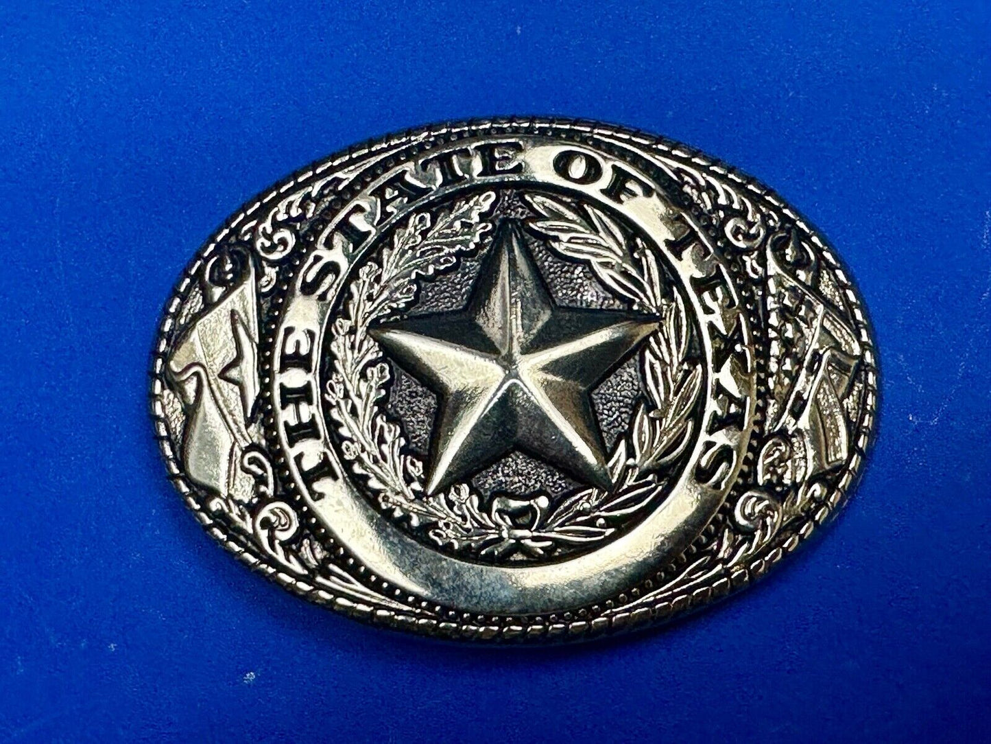The Great State of Texas - Tx Star, Flag western light gold color belt buckle