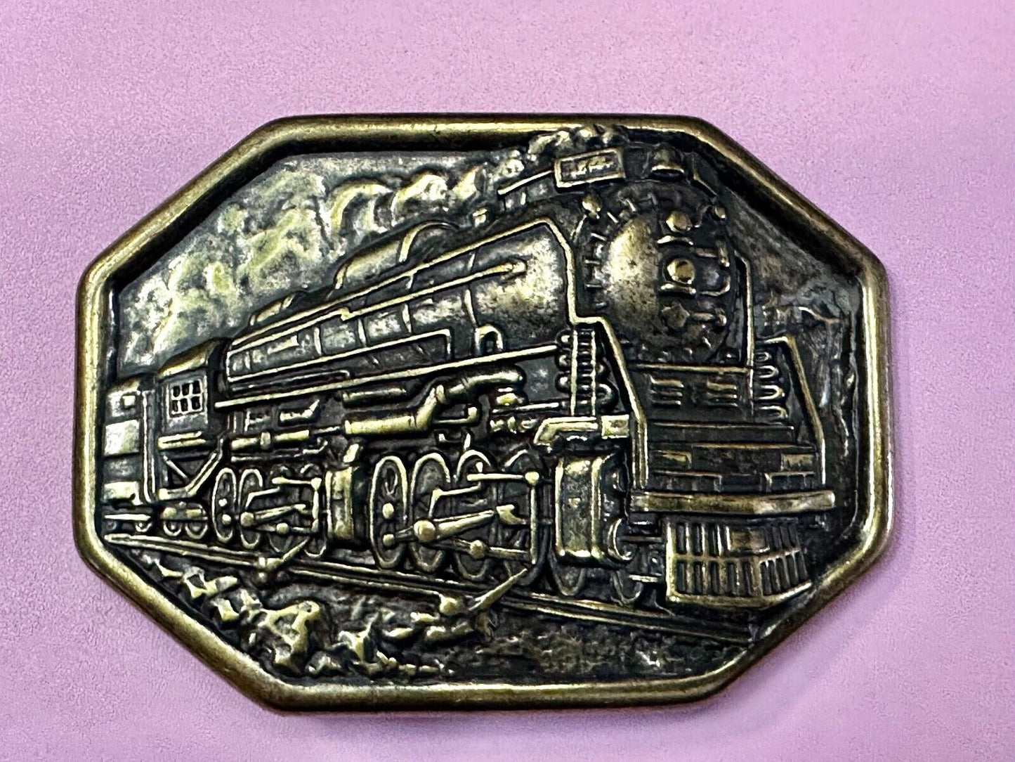 Avon Steam Locomotive Belt Buckle Vintage Collectors RR Railroad Trains Car