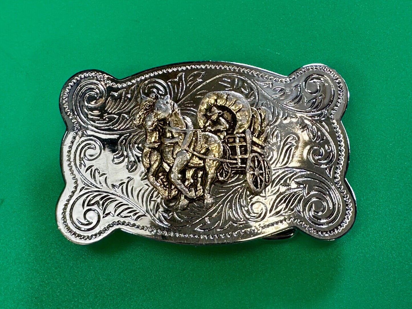 Vintage Horse Drawn Covered Wagon two tone belt buckle made in Japan