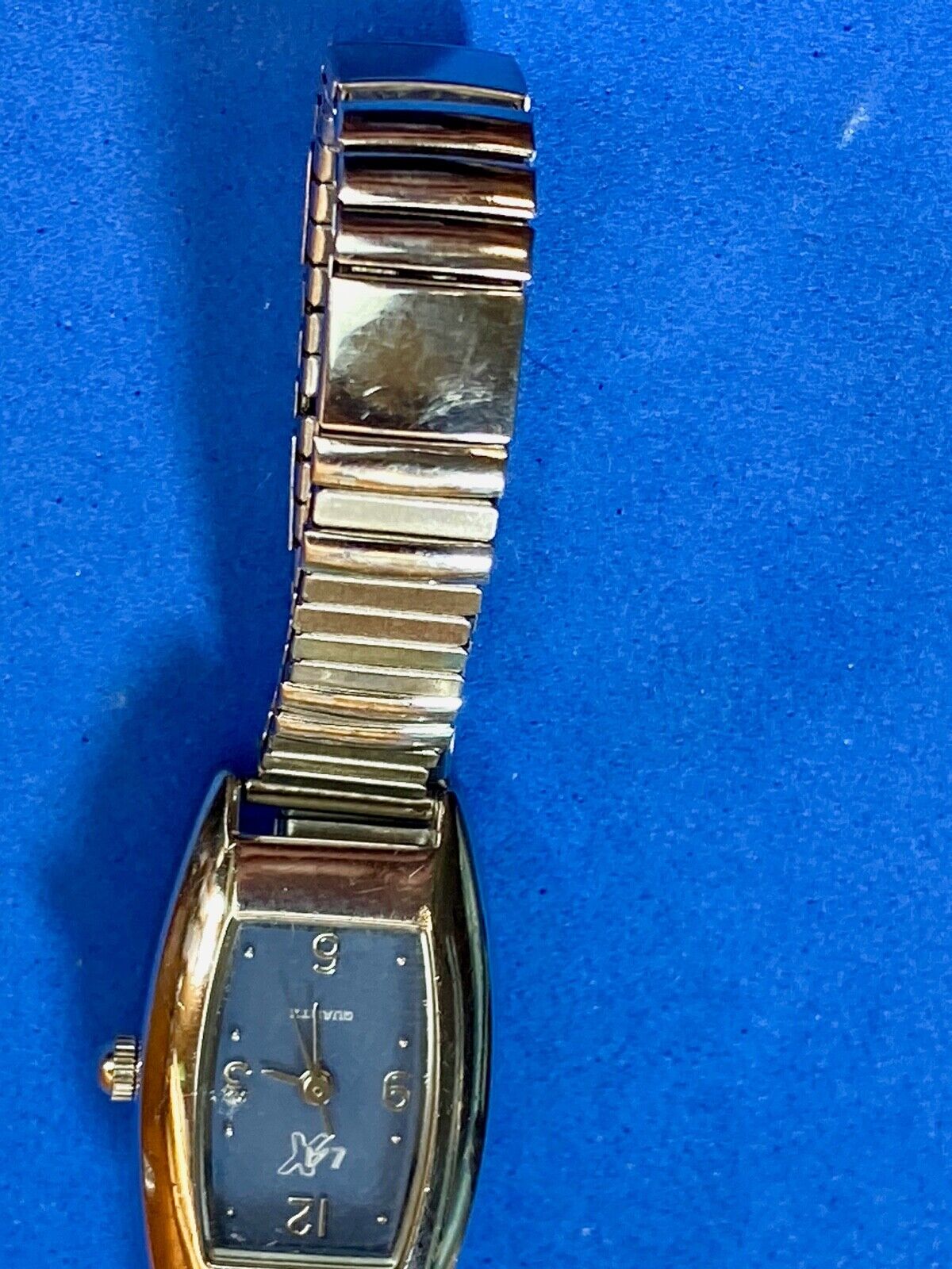 Beautiful LA X brand women's lades stretch band watch silver black rectangle