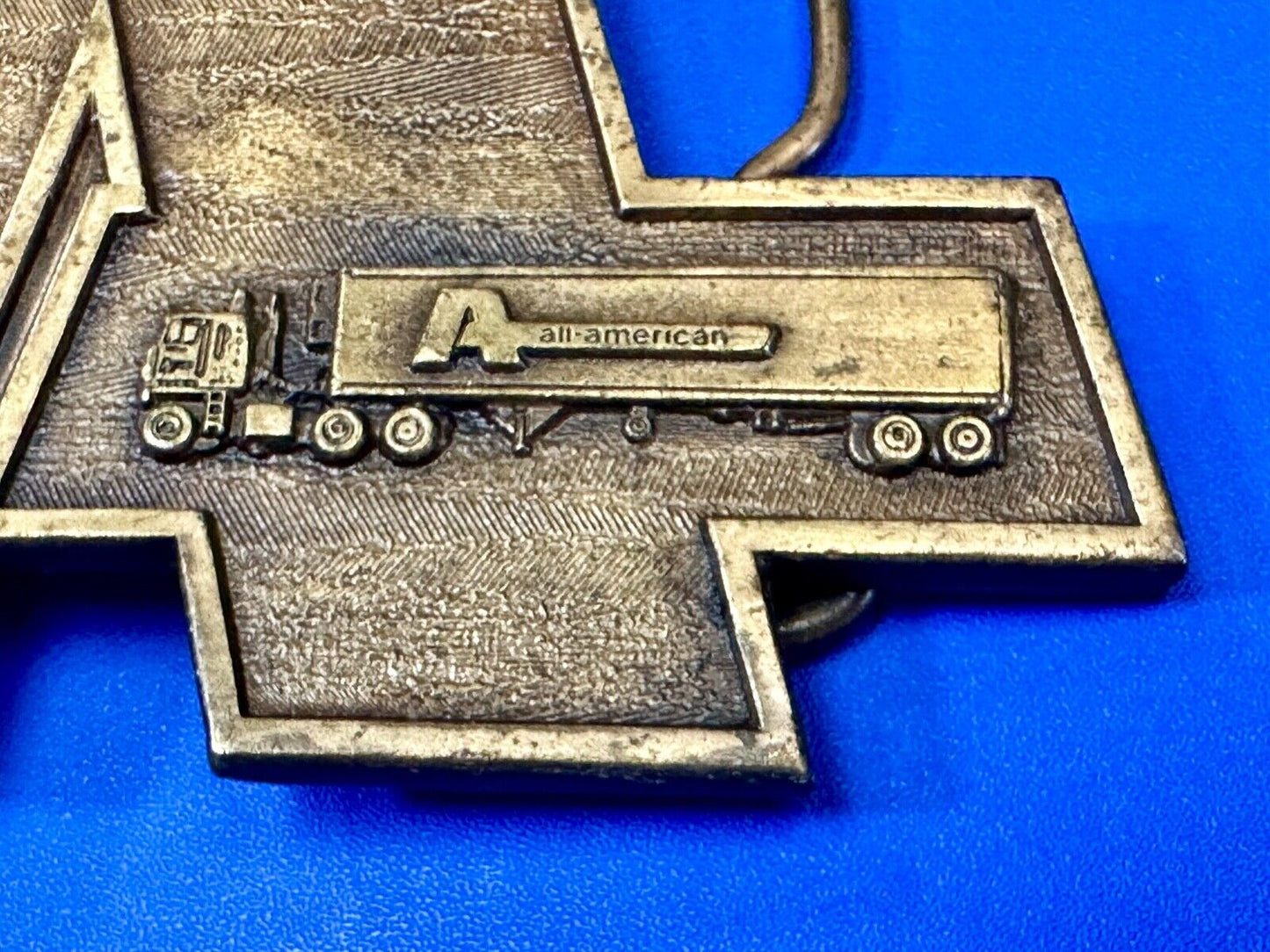 VINTAGE 1977 ALL AMERICAN DRIVERS TRUCK & TRANSPORT COMPANY BELT BUCKLE
